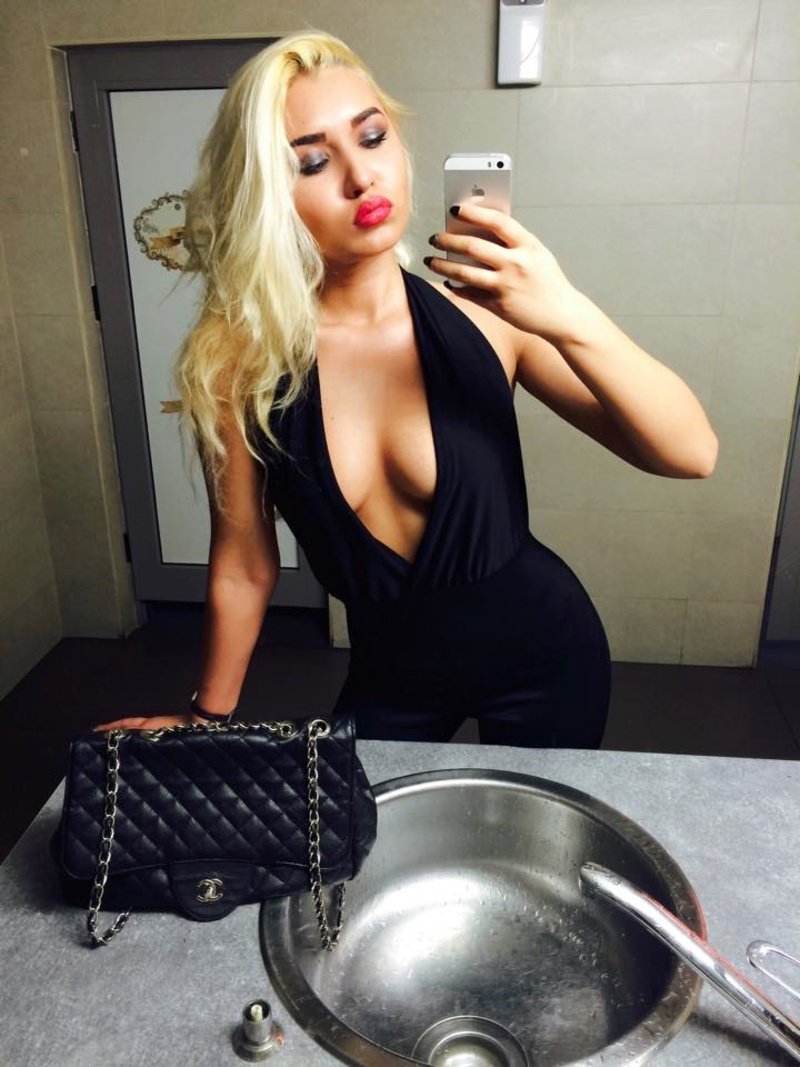 Enjoy perfect moments with escort Mira Radzyń Podlaski Namiętna bogini